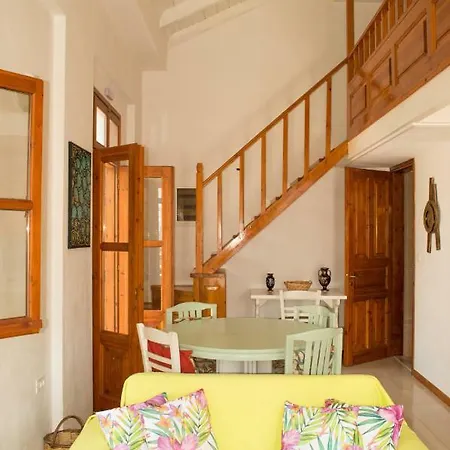 Asymi Residences 4* 시미